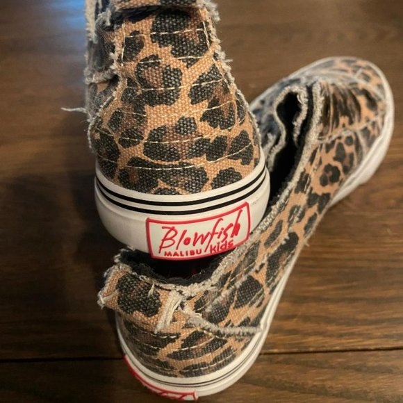 Blowfish Kids -  Black & Tan Leopard print slip on sneakers - Picture 2 of 7